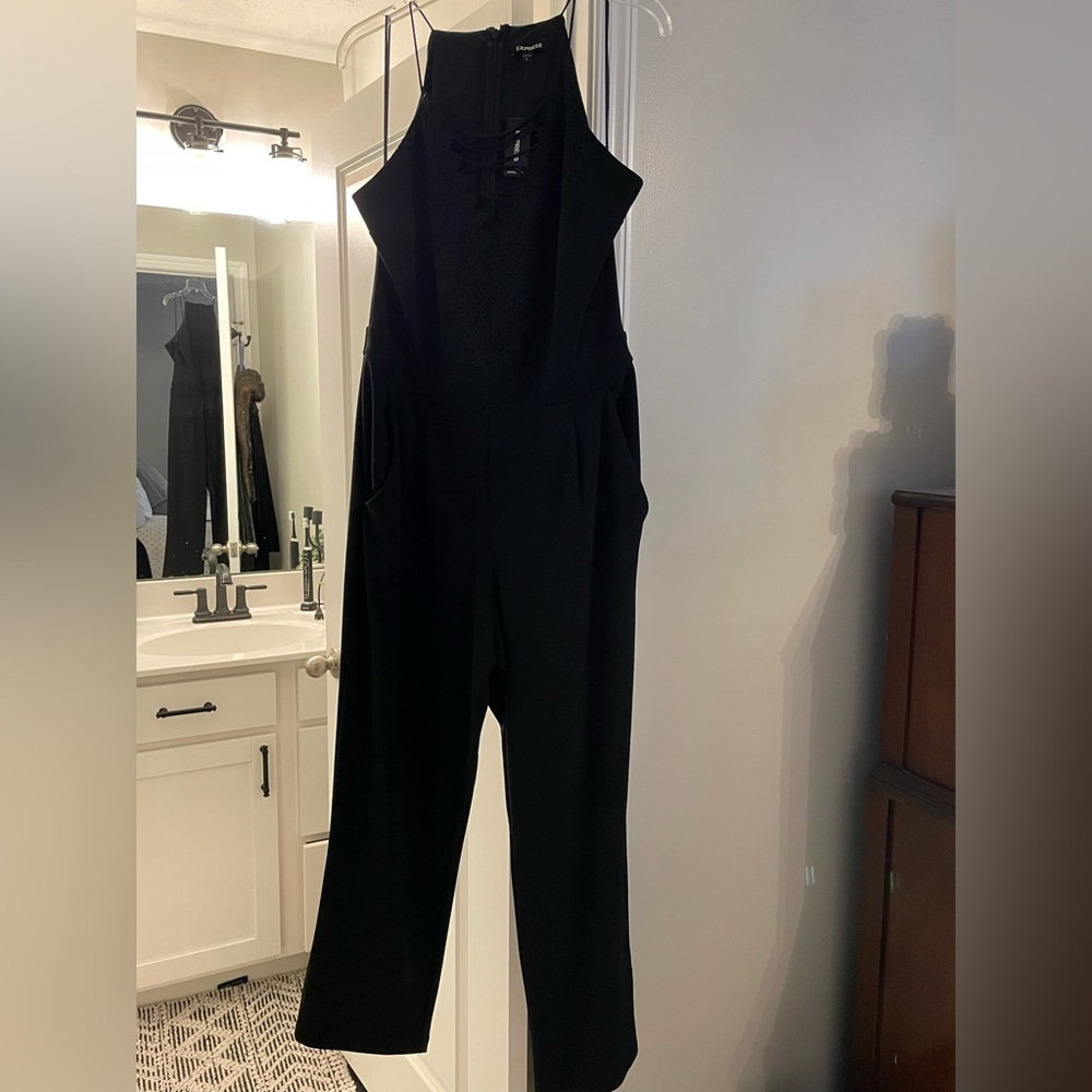 NWT. Express Women’s Jumpsuit. Black. Large